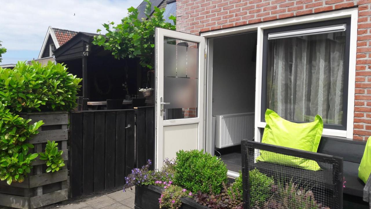 Bed & Breakfast De Schans Makkum Esterno foto