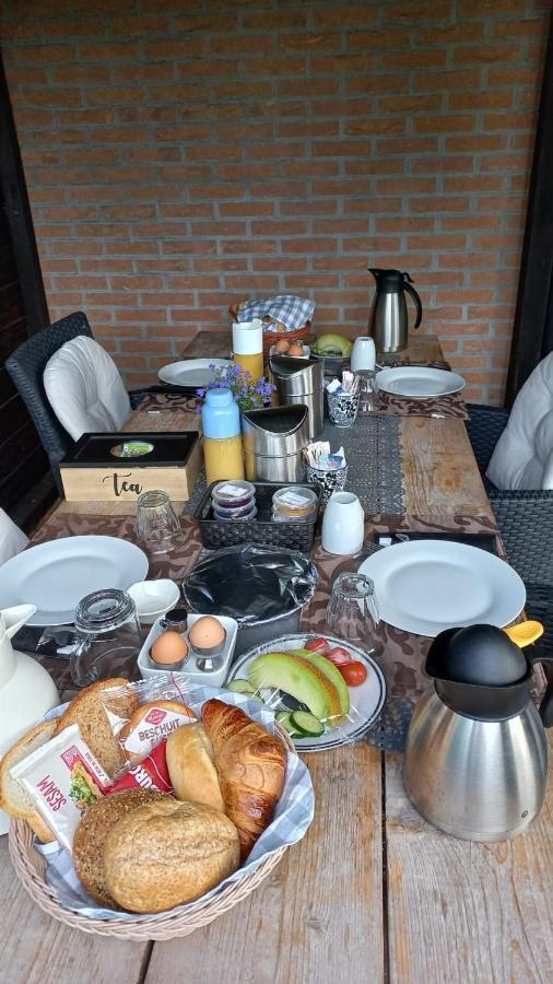 Bed & Breakfast De Schans Makkum Esterno foto